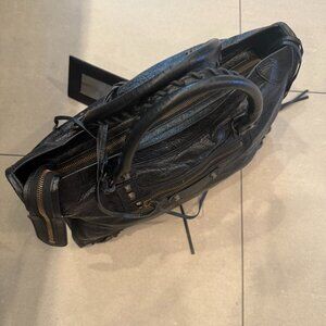 Balenciaga medium  Le City bag in black